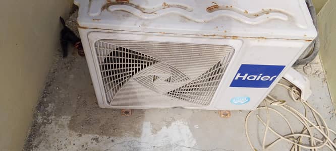 Haier 1 ton non-inverter