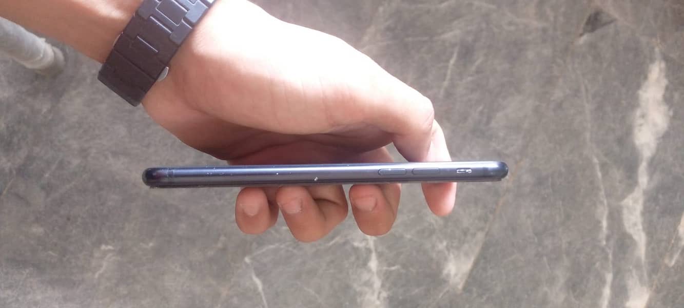 Apple iPhone SE 3