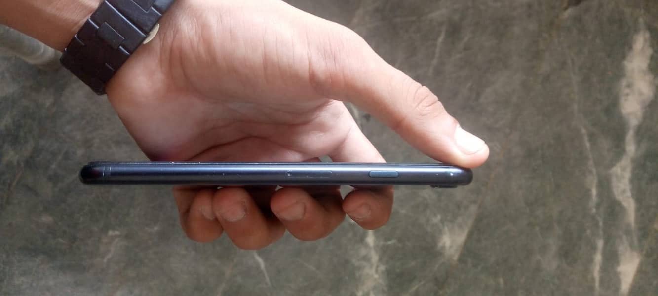 Apple iPhone SE 4