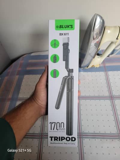 Brand New BLUK'S BX 611 Long Tripod (1700mm) - Box Pack