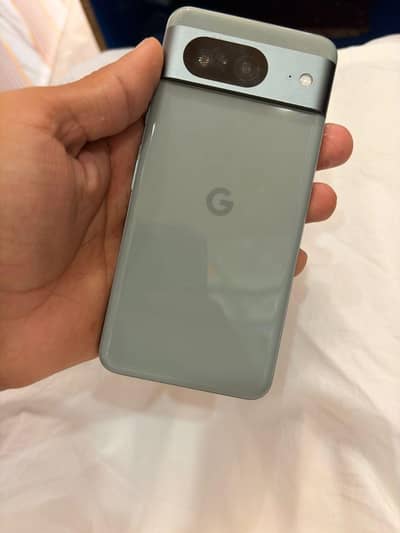 Google Pixel 8