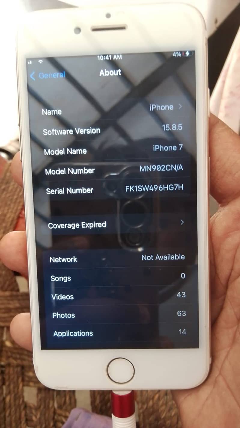 Apple iPhone 7 2