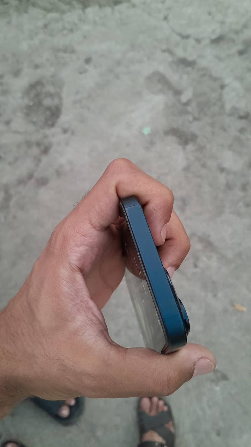 Apple iPhone 14 1