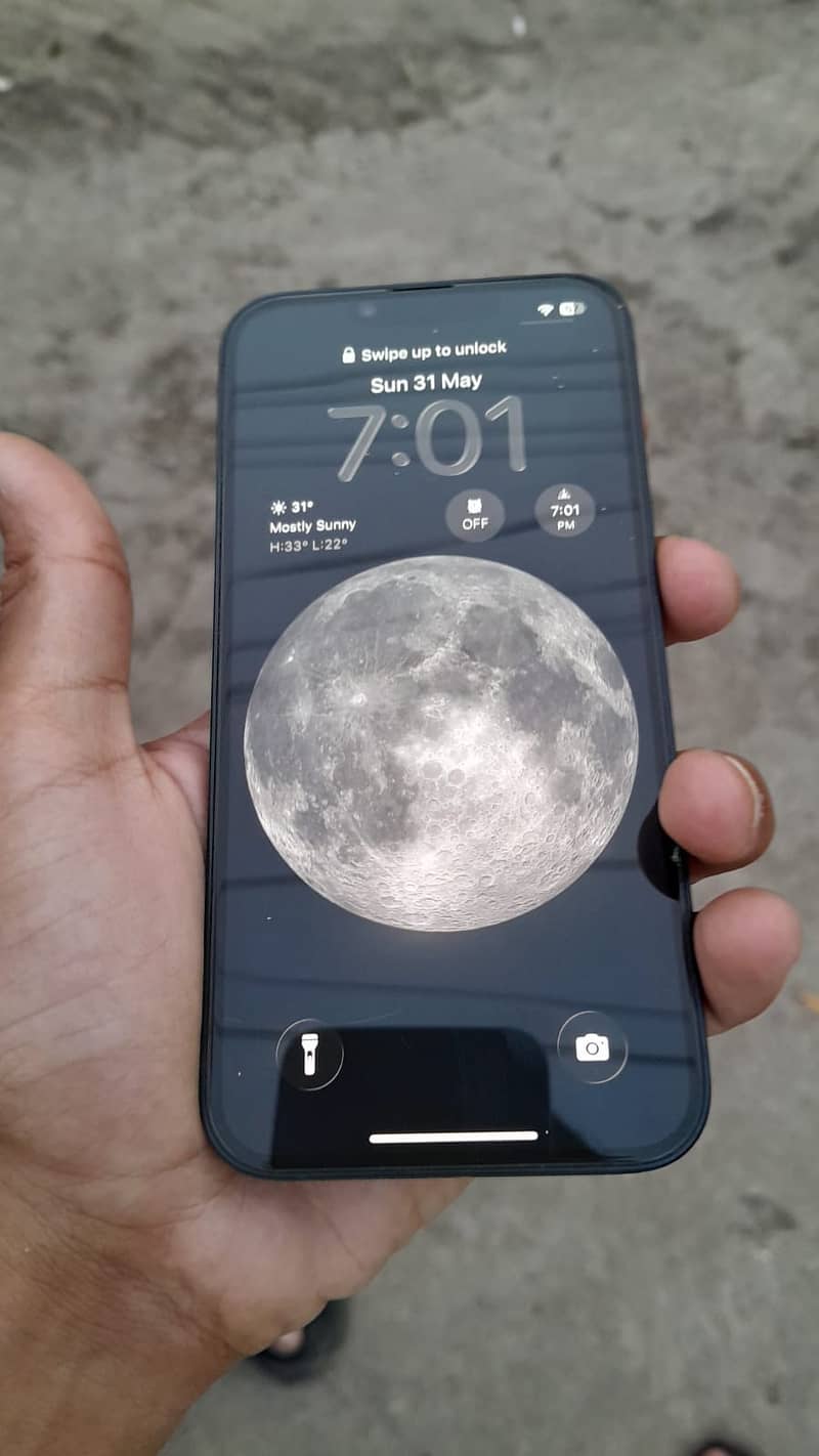 Apple iPhone 14 3