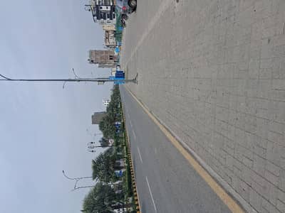 4 Marla Commercial 80 Ft Main Bouleward For Sale Hot Location