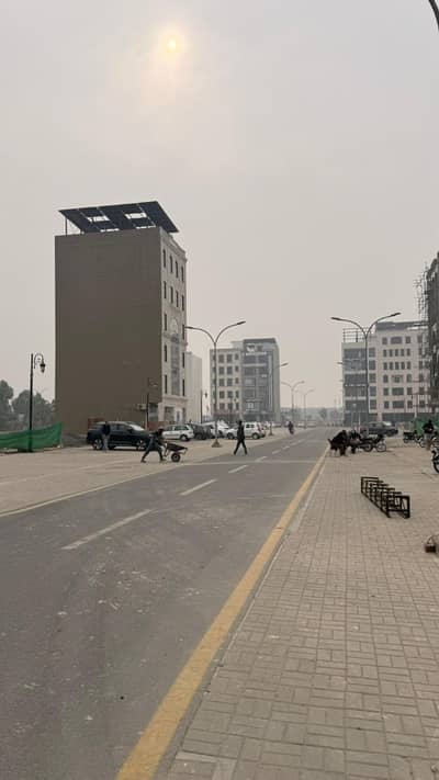 BEST OPPORTUNITY TO BUY CORNER 8 MARLA COMMERCIAL ON GROUND PLOT IN ETIHAD TOWN RAIWIND ROAD LAHORE