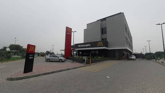 BEST INVESTMENT OPPORTUNITY TO BUY 6 MARLA ON GROUND COMMERCAIL PLOT IN ETIHAD TOWN LAHORE