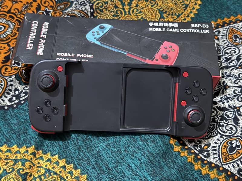 Mobile game controller 0