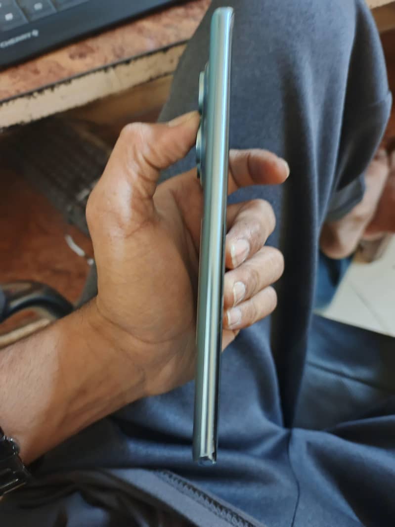 Redmi Note 14 Pro 0