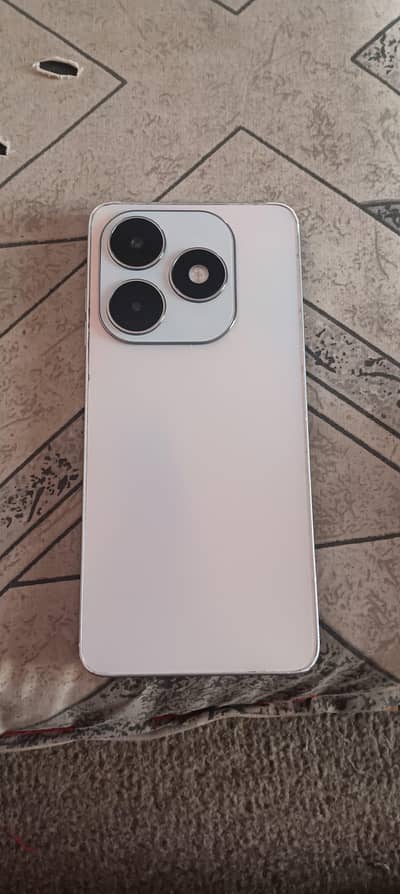 Tecno Spark 20