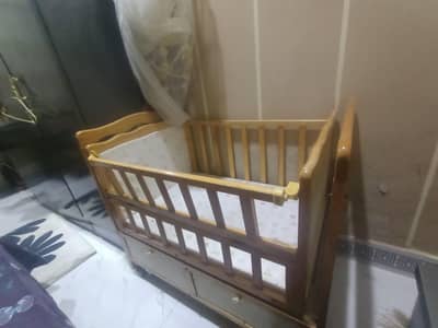 jhoola with bed