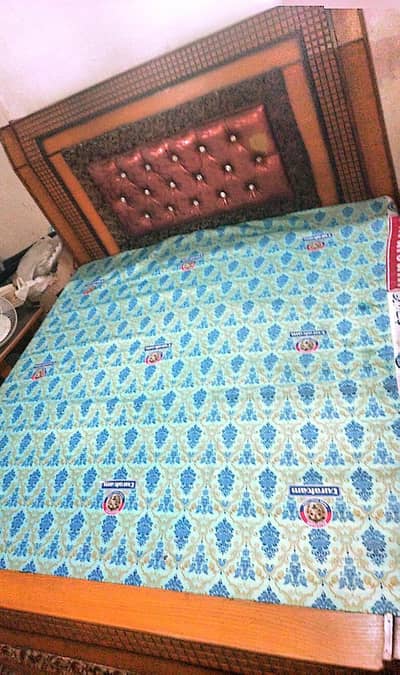 King size bed and show case