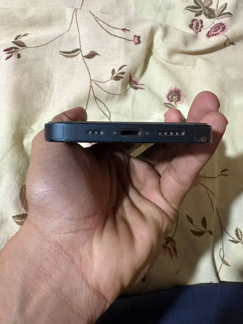 Iphone 13 jv 4
