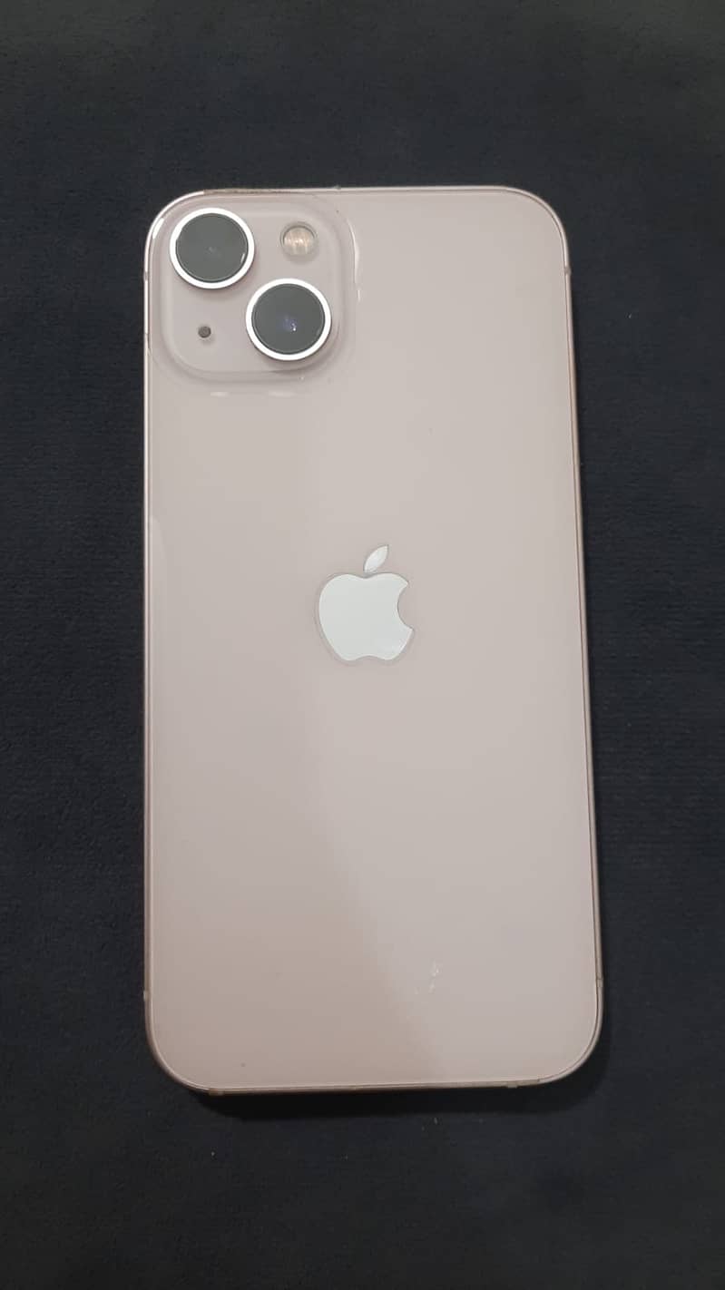 Apple iPhone 13 4