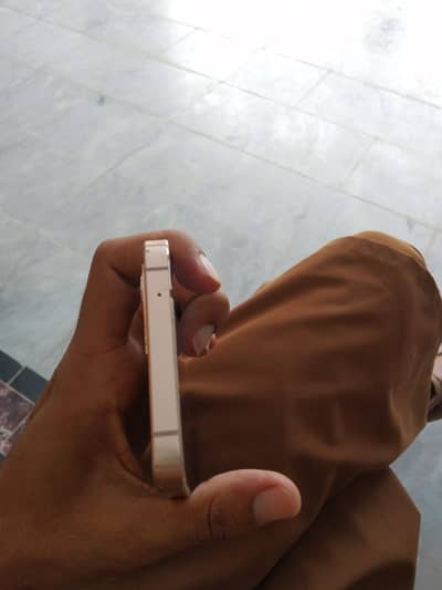 Vivo V23