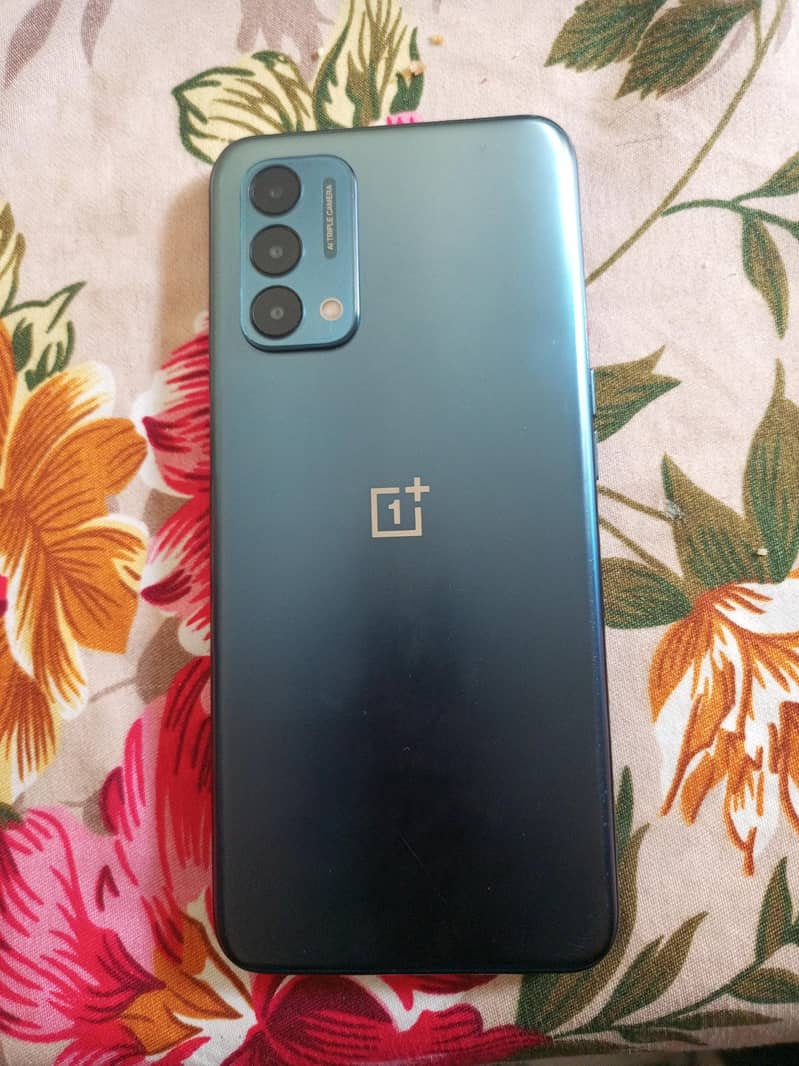 One Plus N200 0