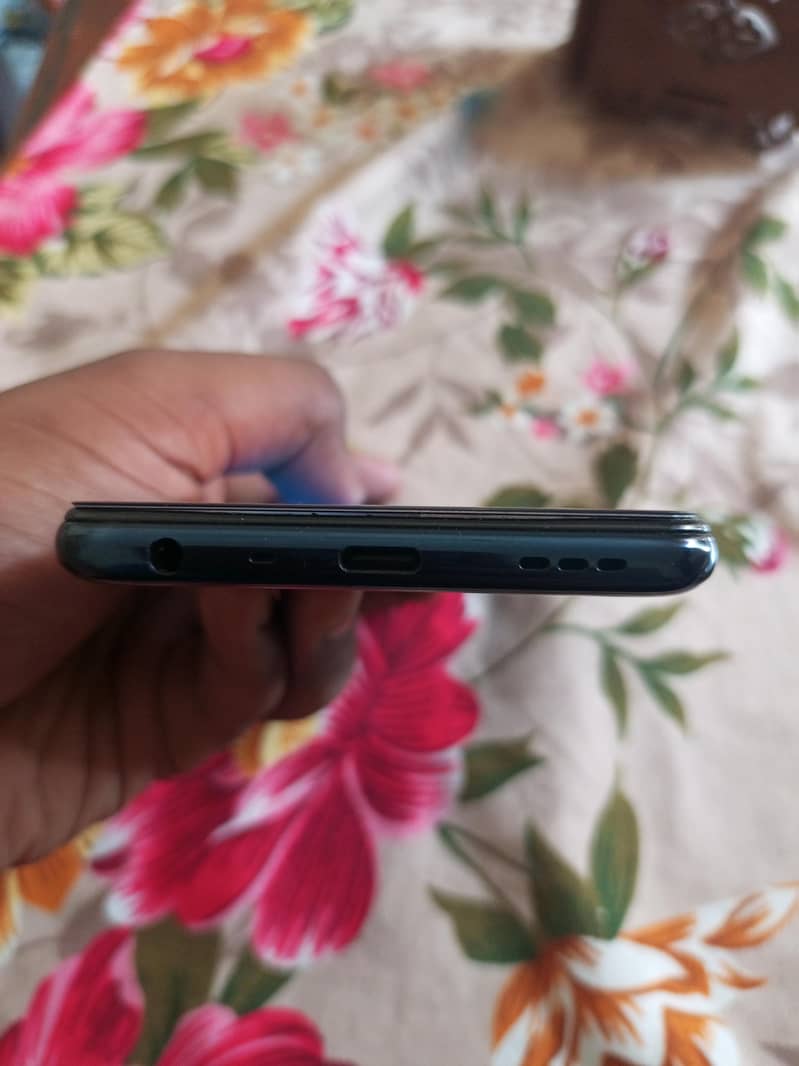 One Plus N200 5