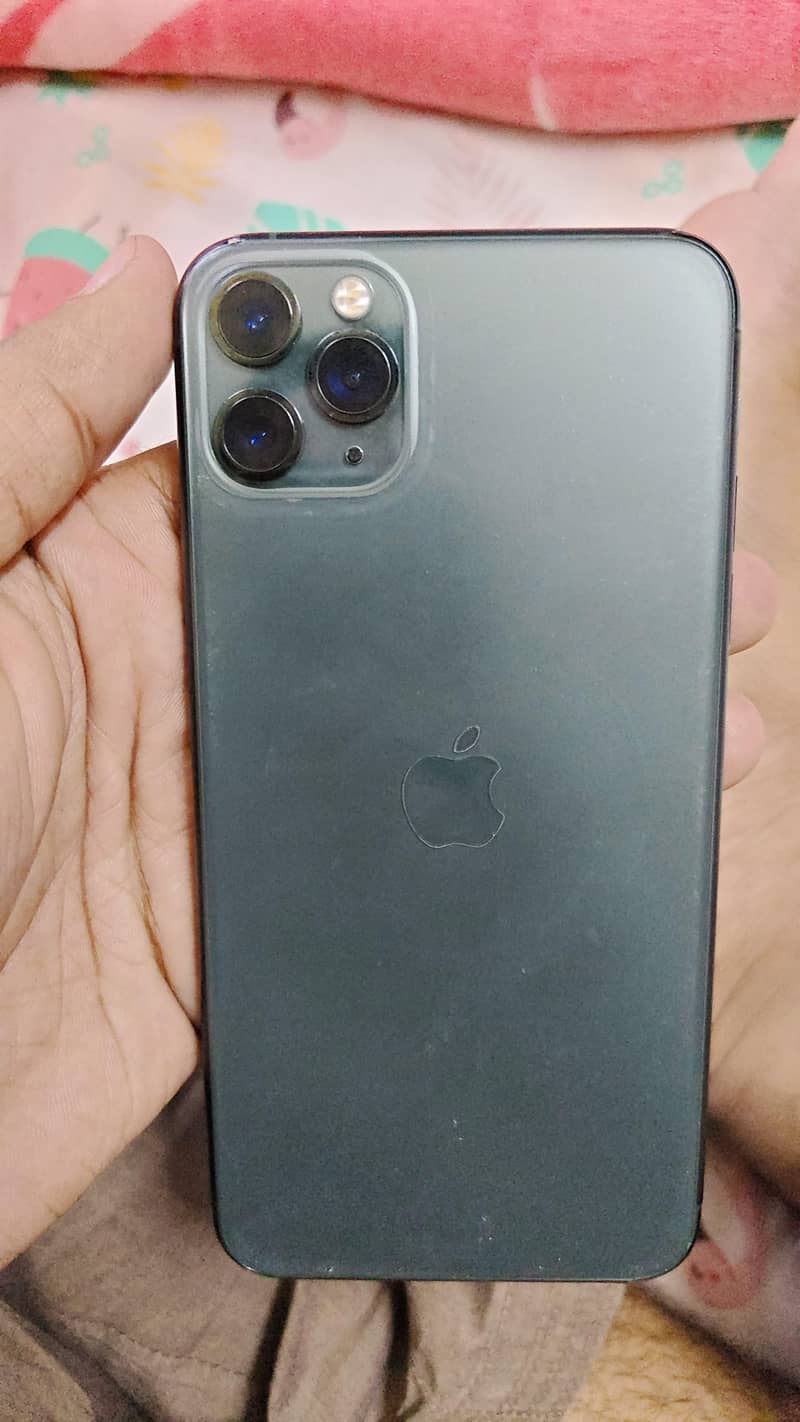 iPhone 11 Pro Max 0