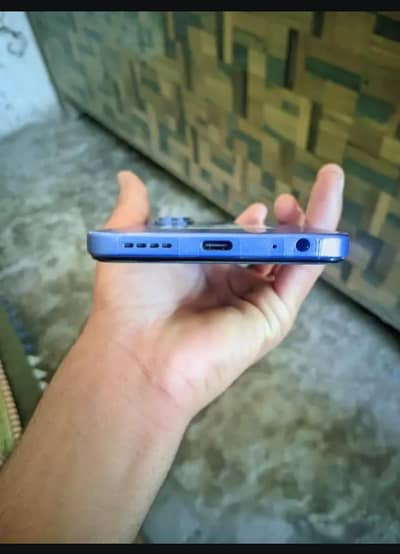 infinix Hot 60i 6+6/128GB
