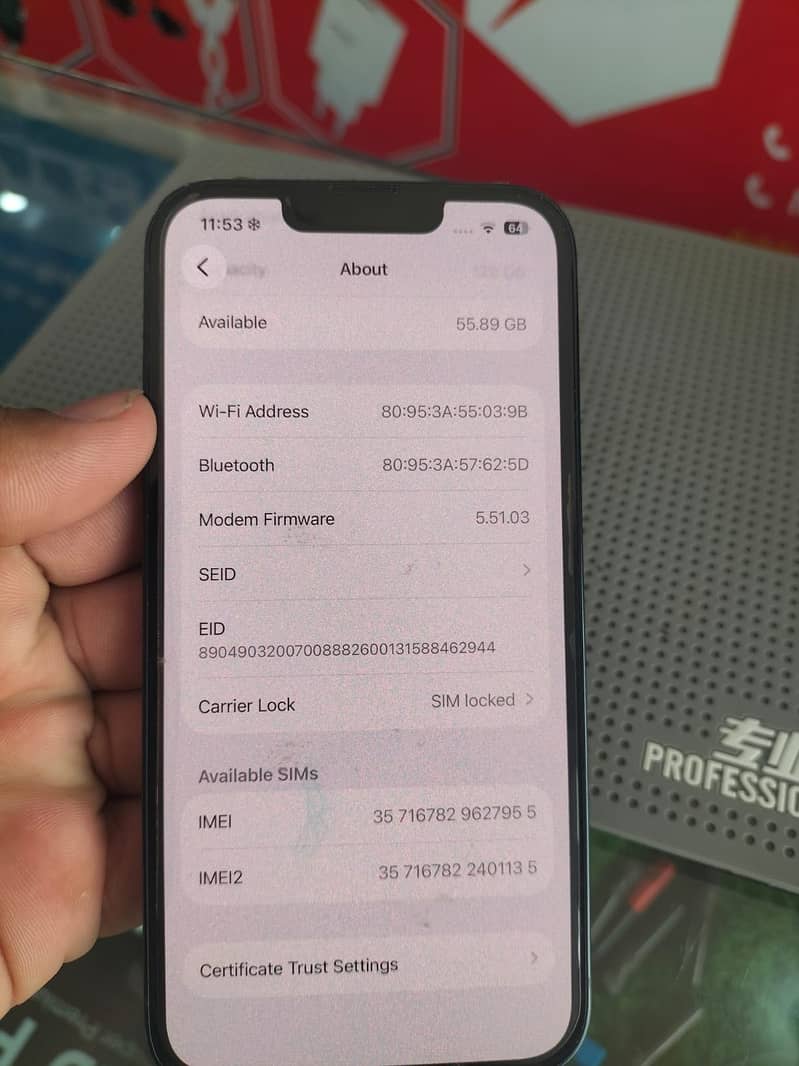 Apple iPhone 13 1