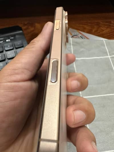 Apple iPhone 16 Pro Max