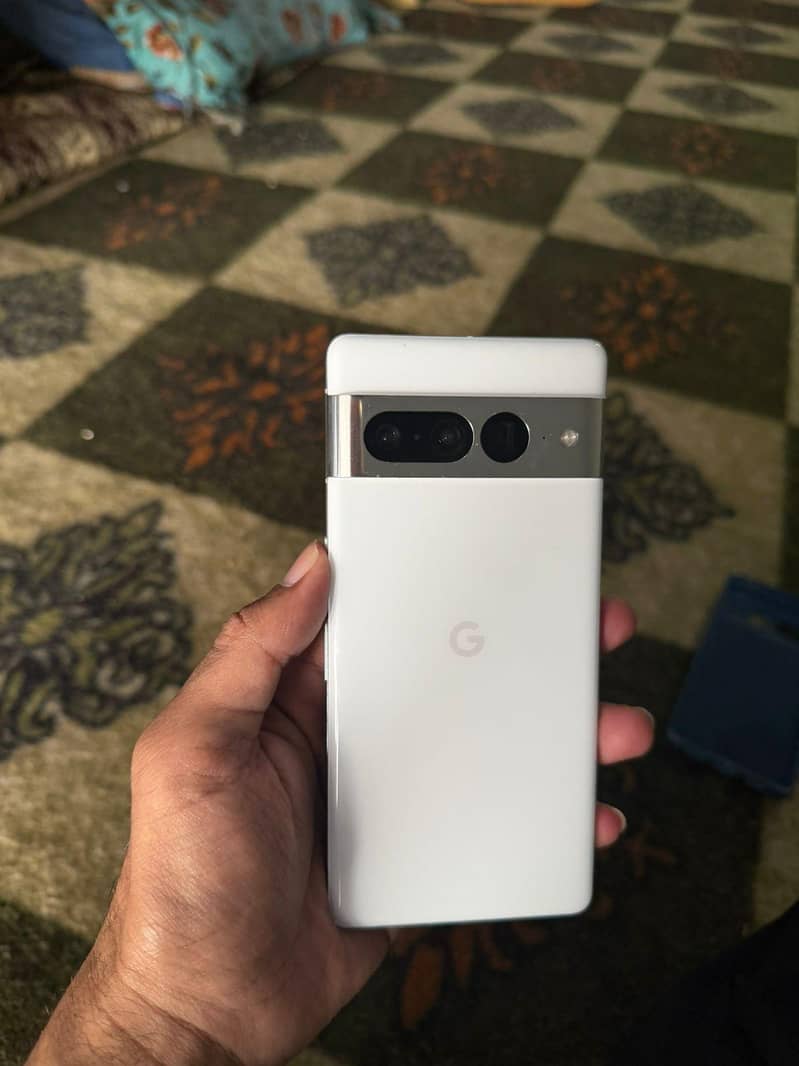Google Pixel 7 Pro 0