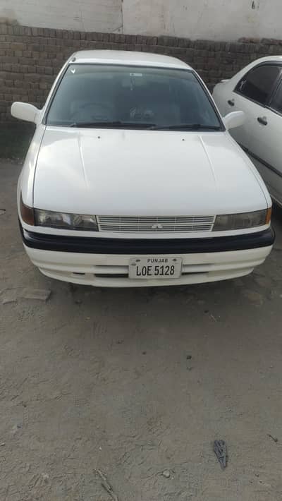 Mitsubishi Lancer 1990