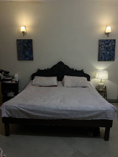 Double bed in v good condition