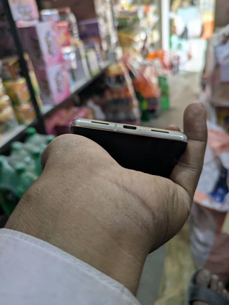 Google Pixel 7 Pro 2
