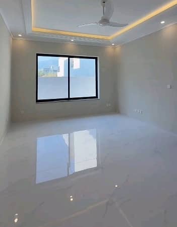 14 Marla House For sale In D-12/3