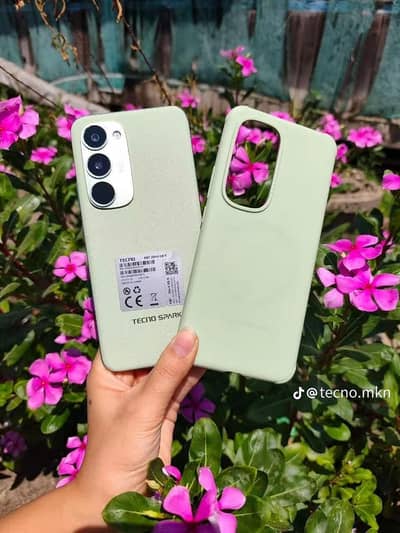 Tecno spark 40 Pro plus