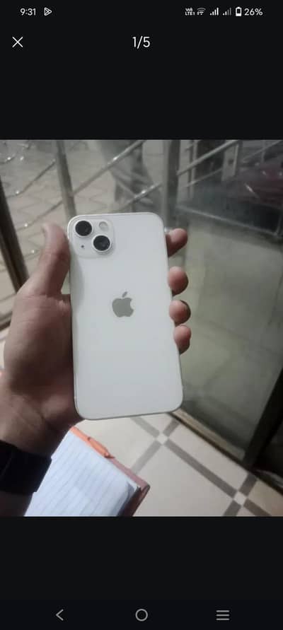 Apple iPhone 13 white color jv