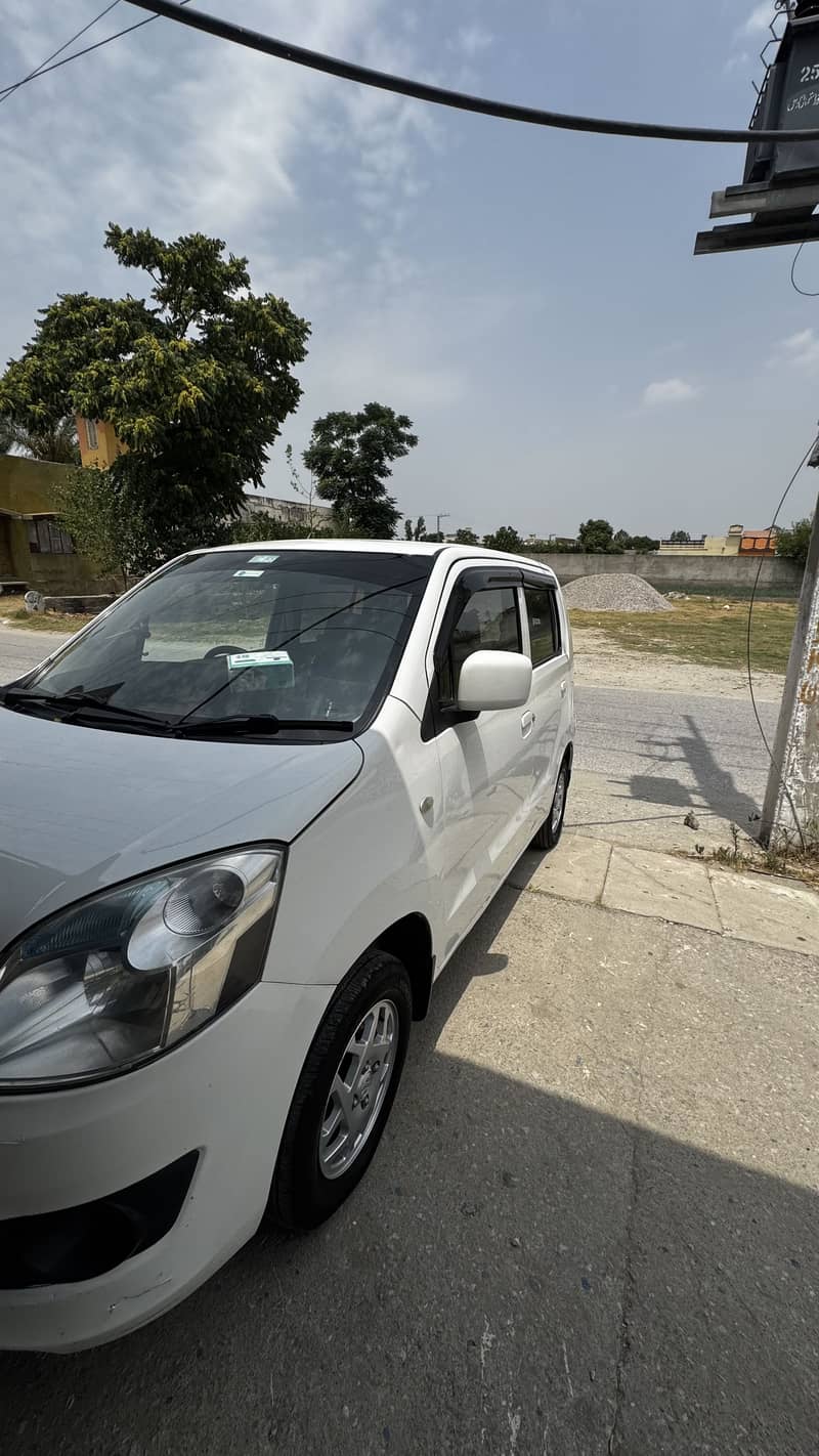 Wagon r 4
