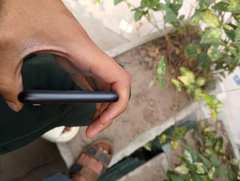 iphone 11 3