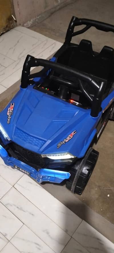 Chargeable Car for Kids