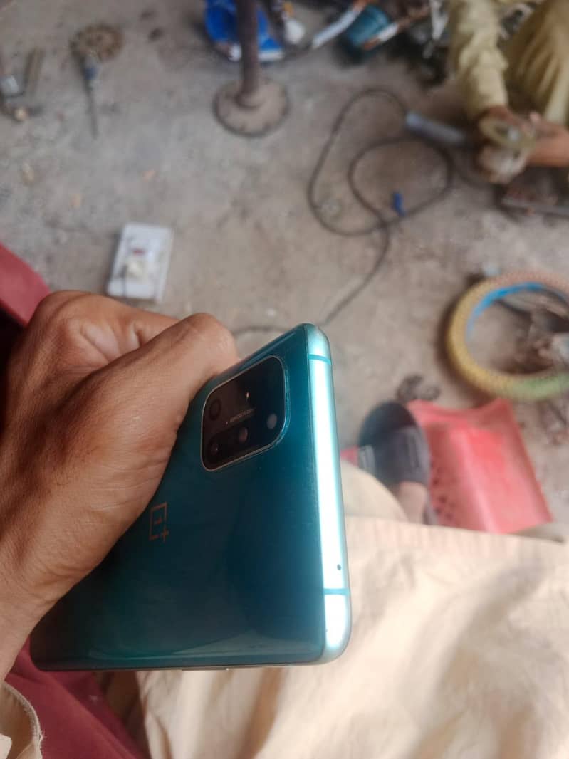 One Plus 8T 6