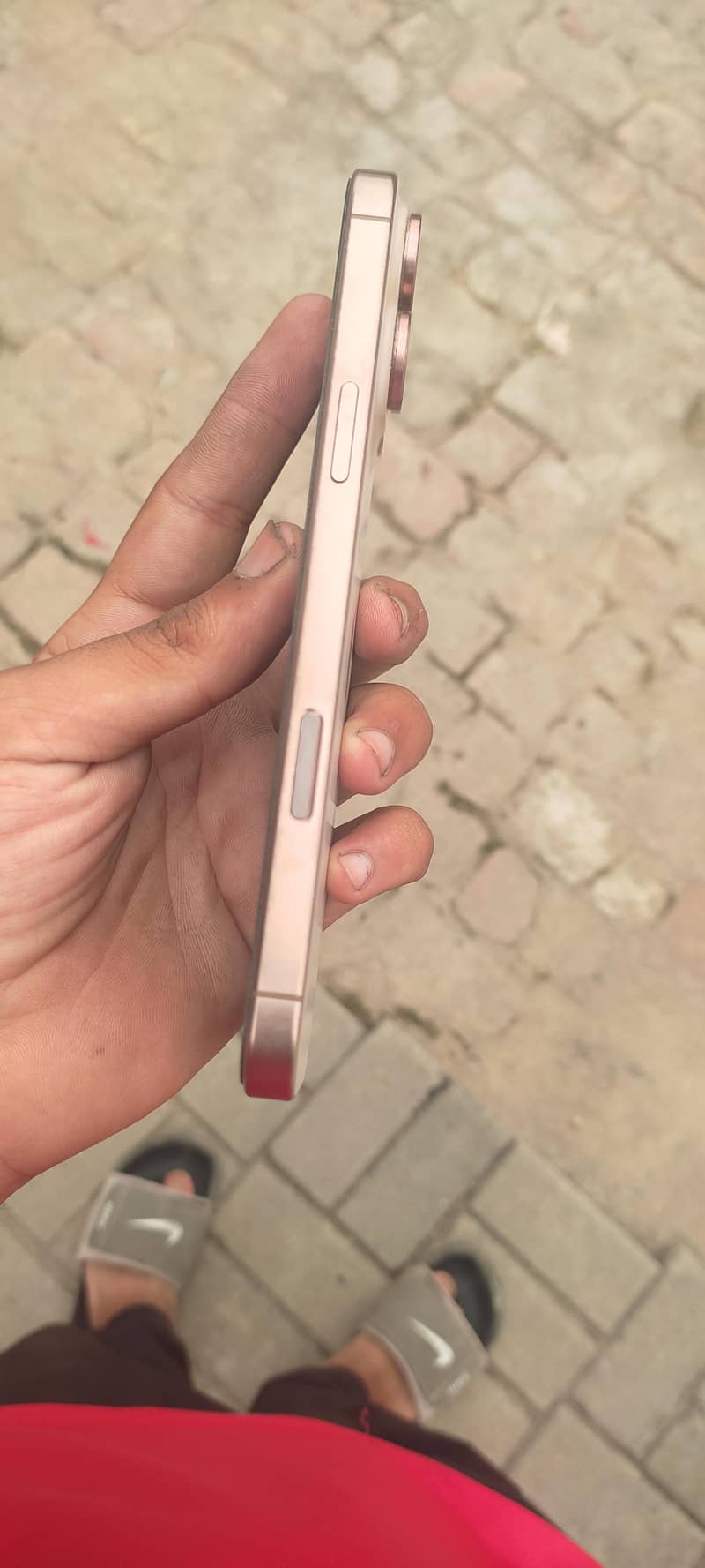 Apple iPhone 16 Pro Max 2