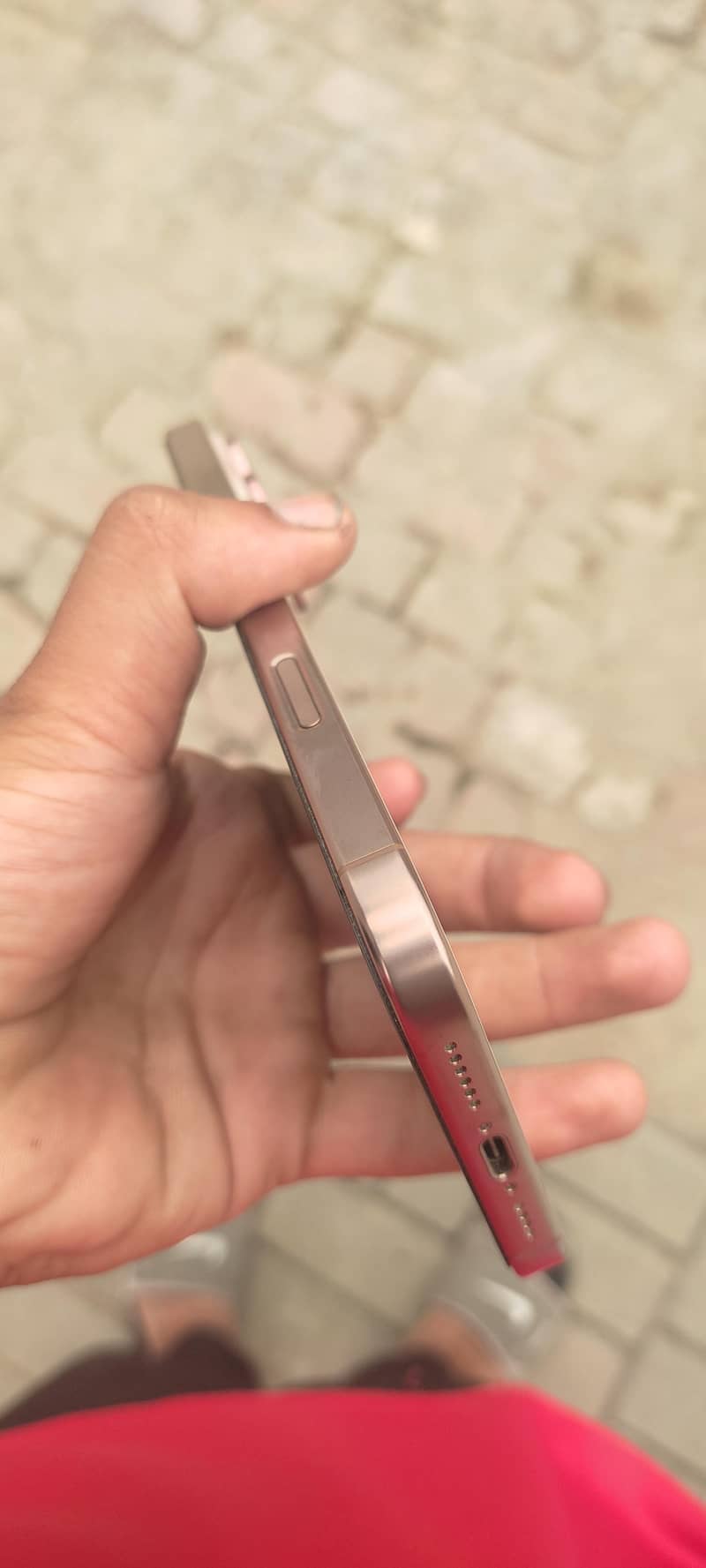 Apple iPhone 16 Pro Max 6