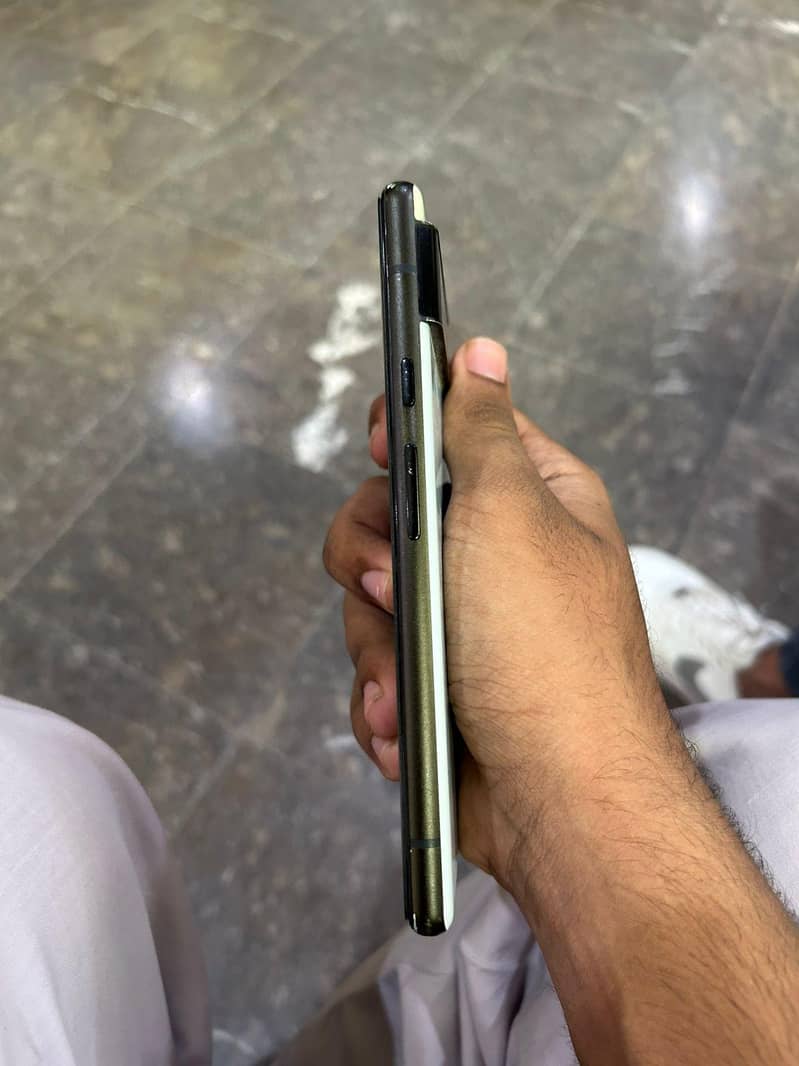 Google Pixel 6 3