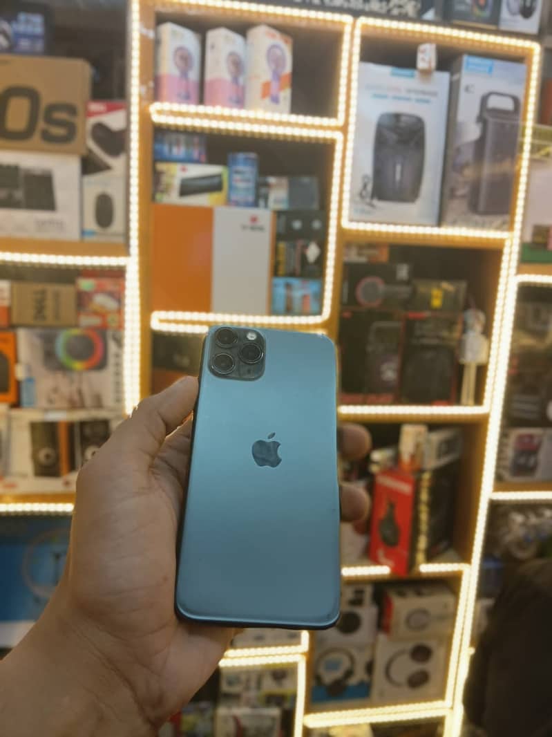 IPhone 11 Pro 1