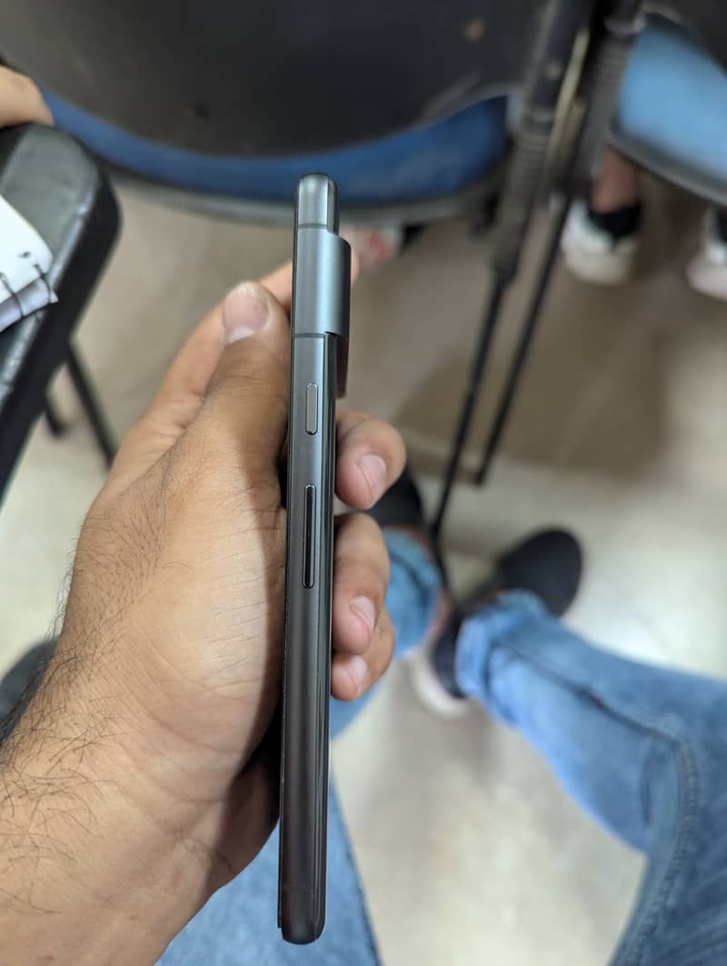 Google Pixel 7 3