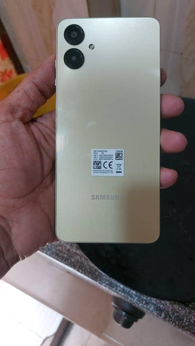 Samsung Mobile A06 6gb 128 gb