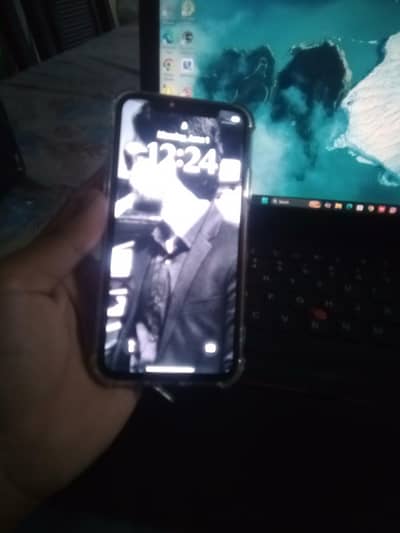 64 gb face id not working light dust in rear camera
