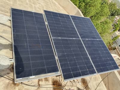 Good Condition Solar Panels