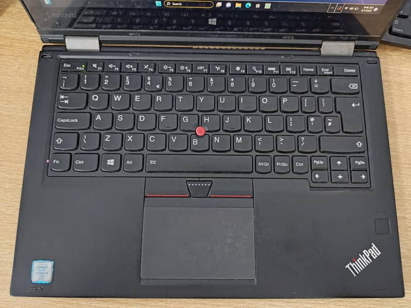 Laptop + Tab 2