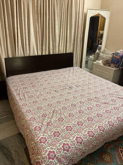 Queen Size double bed without mattress
