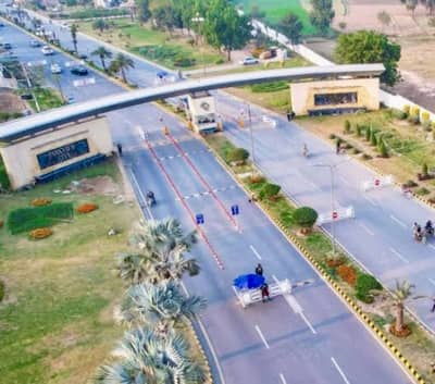 5 Marla plot in Parkview city Lahore