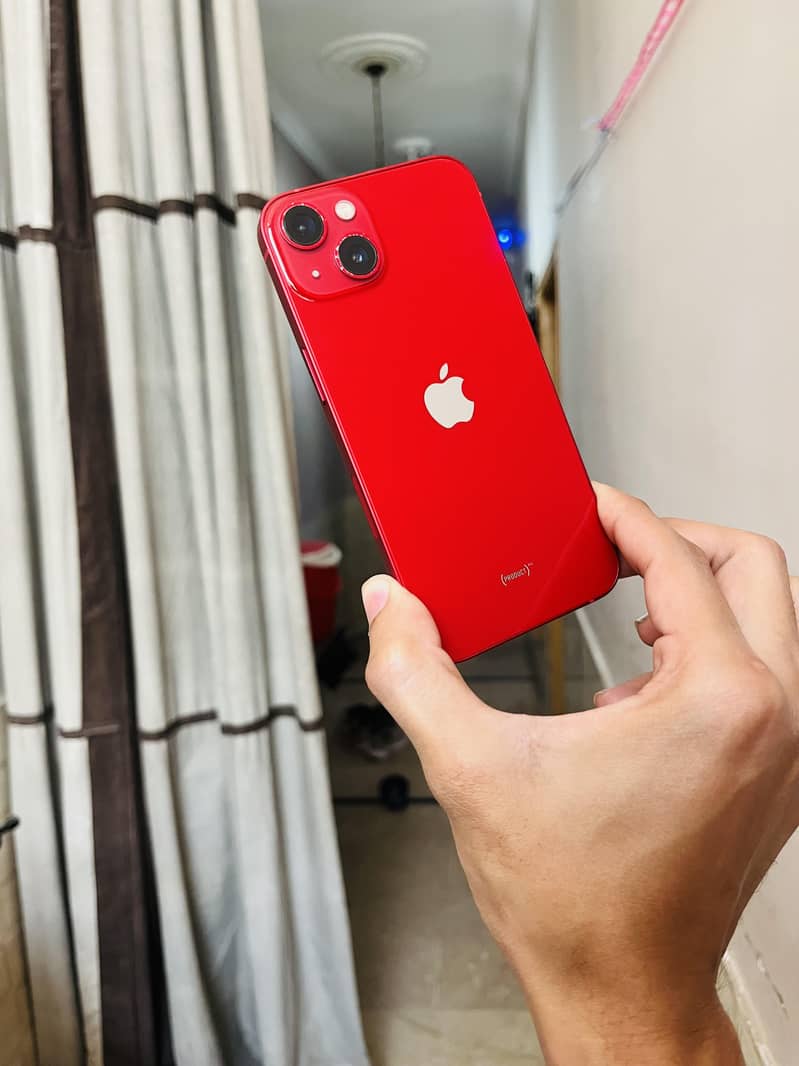 Apple iPhone 13 3