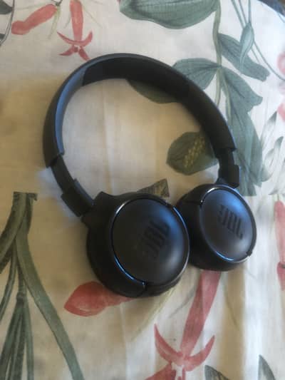 Jbl headfones