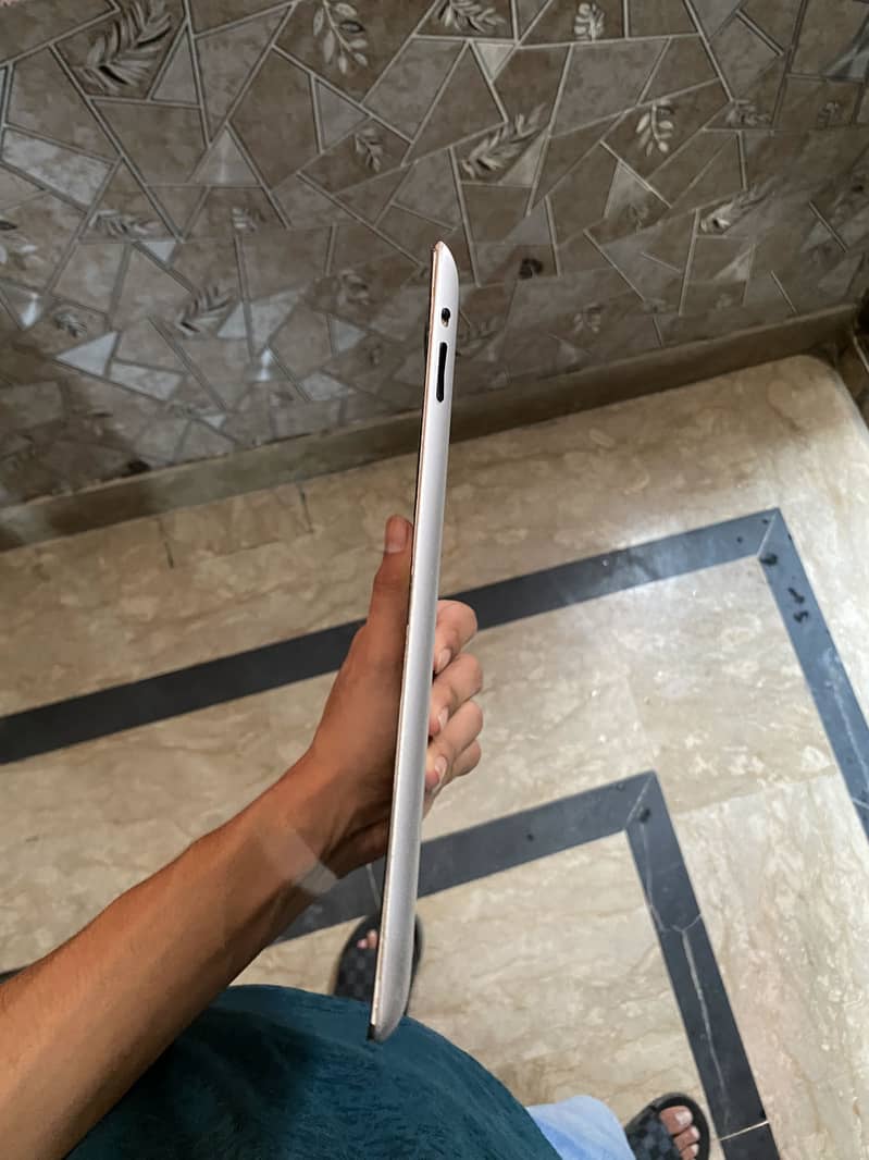 Apple ipad 2
